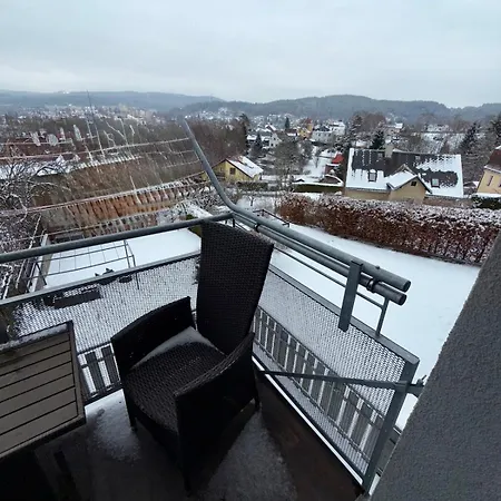 Dvoupokojovy S Balkonem A Vyhledem Na Jablonec Appartement Jablonec nad Nisou