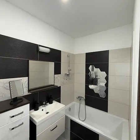 Dvoupokojovy S Balkonem A Vyhledem Na Jablonec Appartement Jablonec nad Nisou
