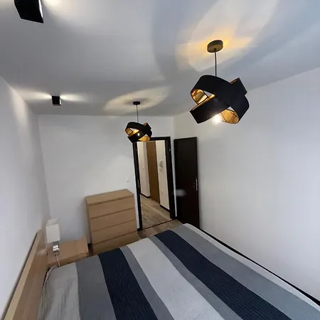 Dvoupokojovy S Balkonem A Vyhledem Na Jablonec * Jablonec nad Nisou